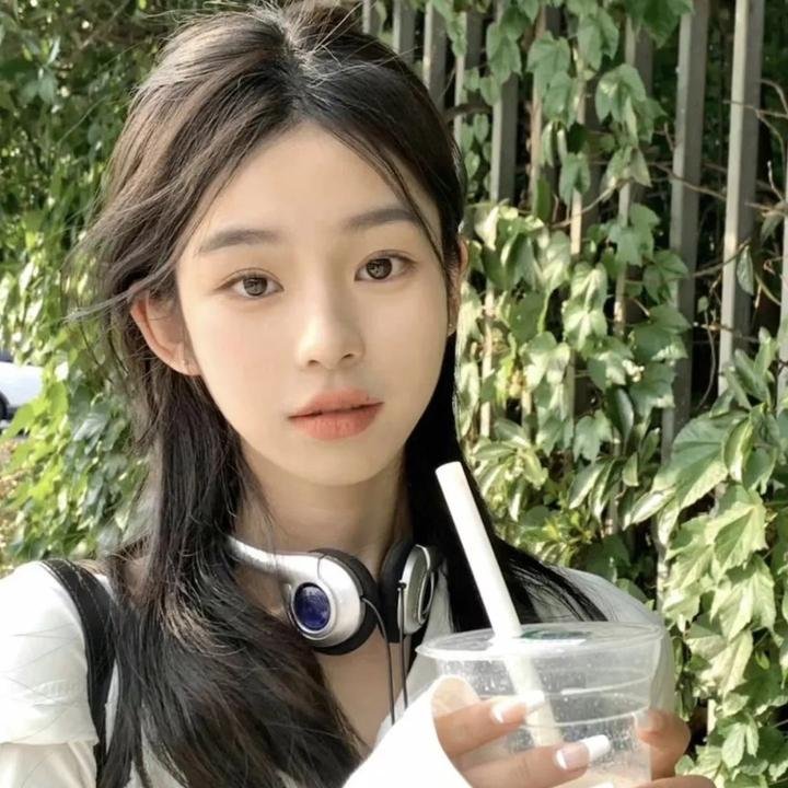 我截教首徒，靠师弟师妹无敌